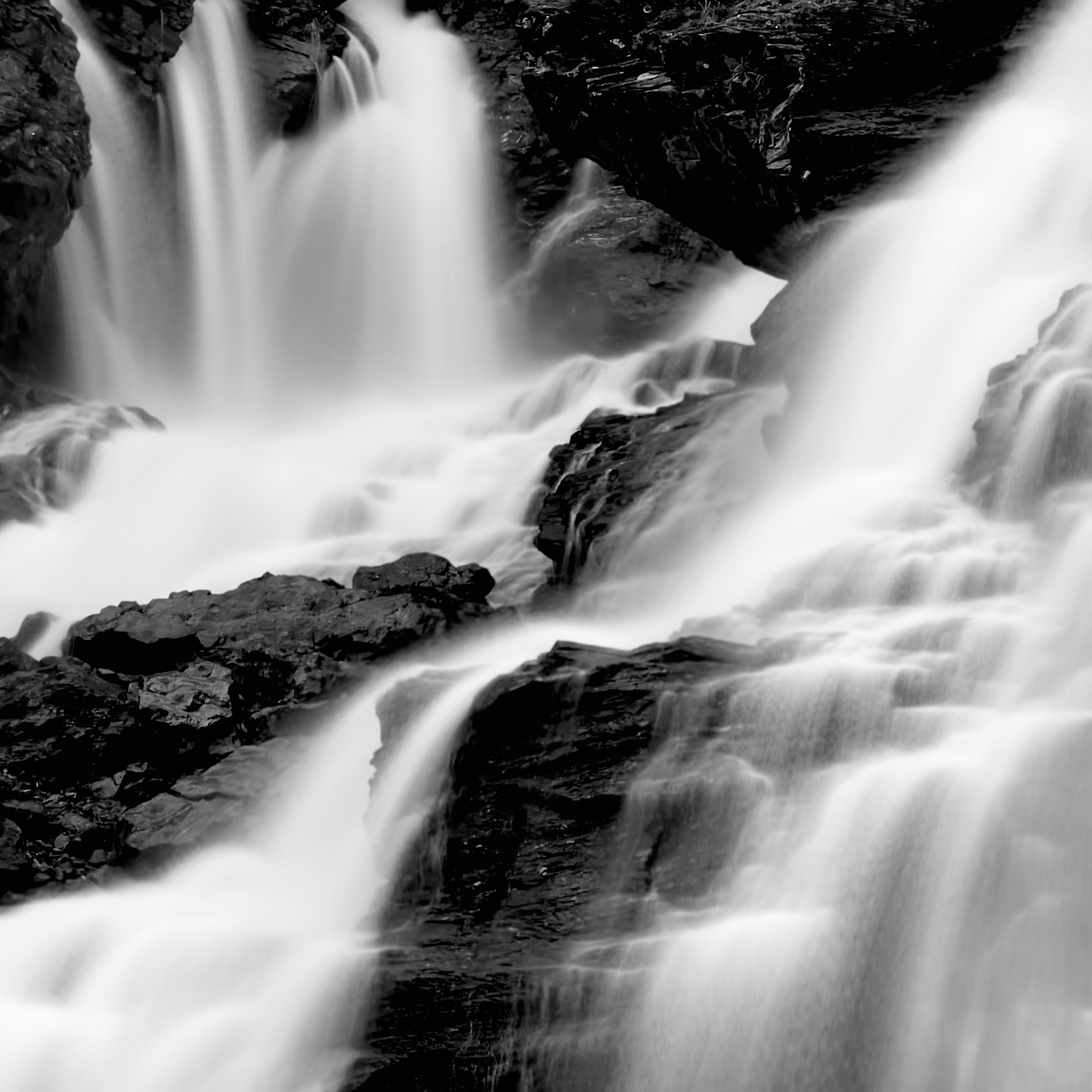 Brigitte B Burckhardt - The Waterfall